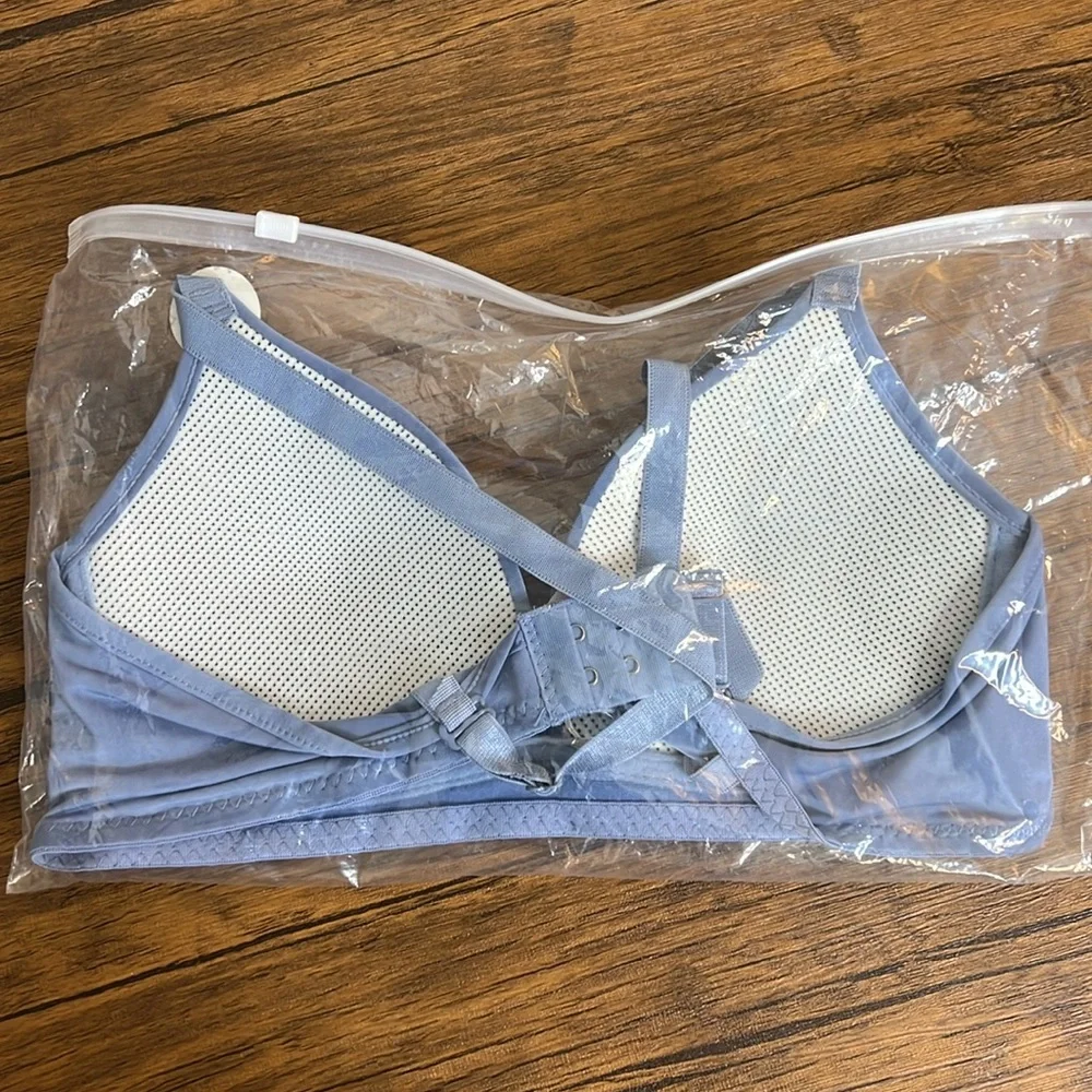 Set‎ of 3- Amazon Seamless Wire Free Bras- Small